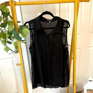 Forever 21 Plus. Button up collared tank with lace panels: